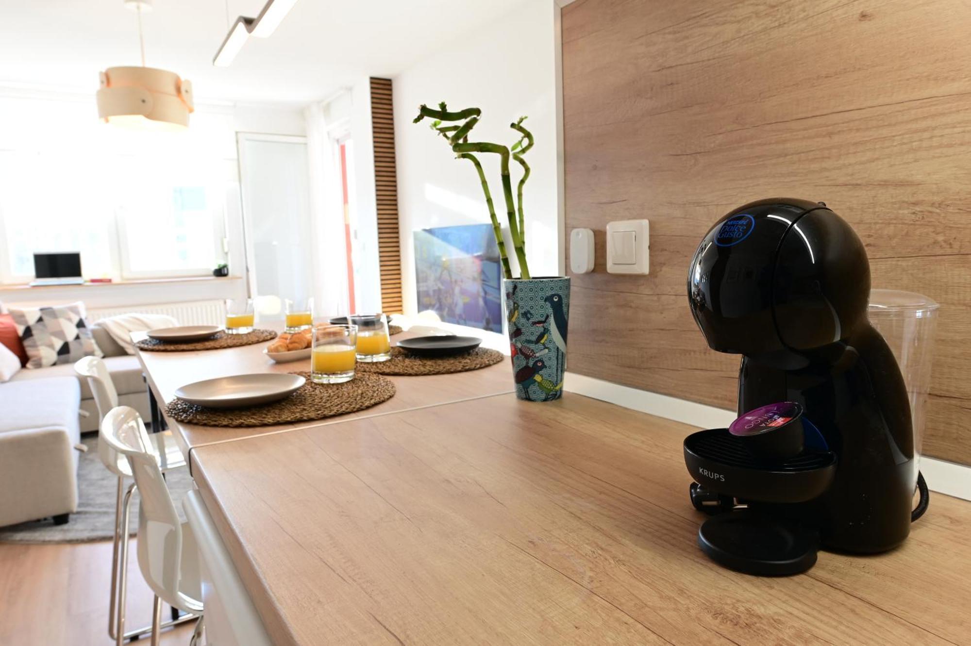 Delux Apartment La Arena With Private Garage Zagreb Ngoại thất bức ảnh